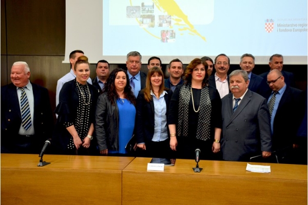 Popisan ugovor za I. fazu izgradnje pješačkih staza u Općini Gorjani